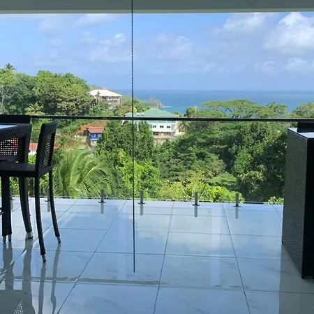 Blue Valley Baie Lazare View Villa